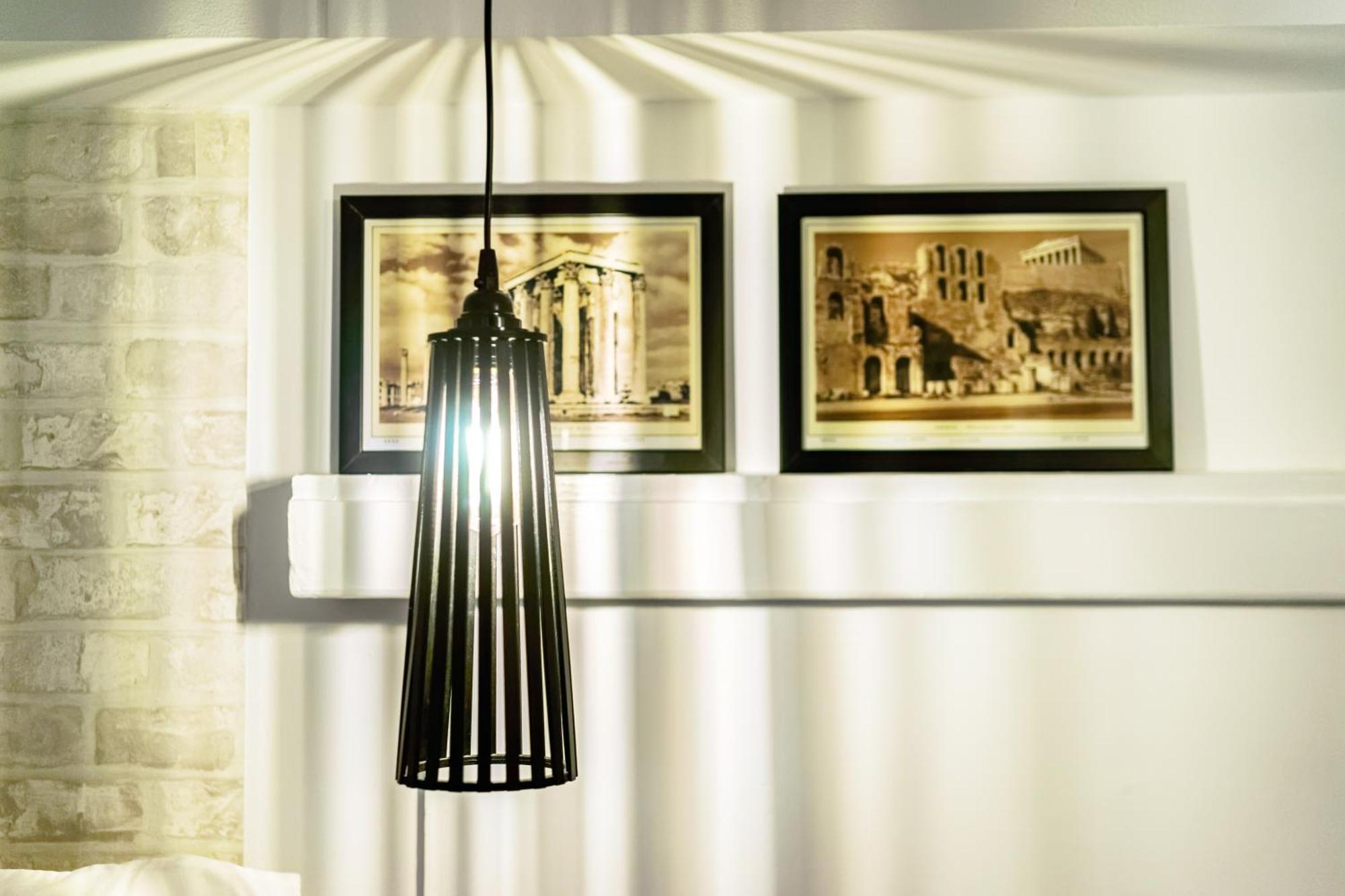 Acropolis Elegant Maisonette By Lodgespot